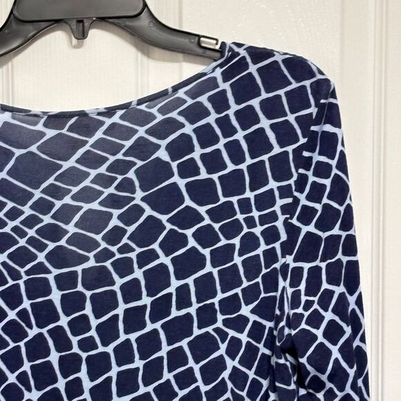 Michael Michael Kors | Keyhole Giraffe Print Navy Blue Long Sleeve Blouse Size L - Picture 11 of 16